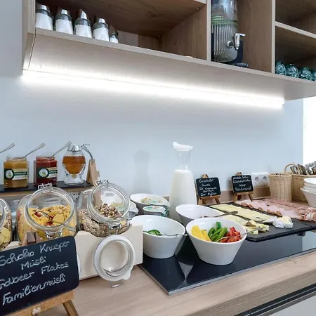 Landhaus Bad Gleichenberg 公寓式酒店