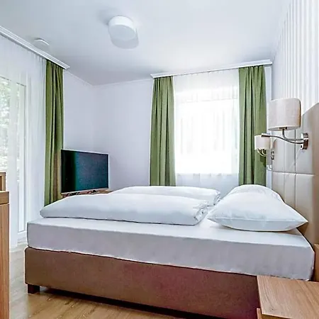Landhaus Bad Gleichenberg Apart-hotel 3*