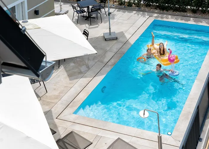 Landhaus Bad Gleichenberg 아파트호텔 바트글레이첸베르그